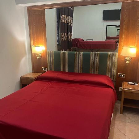 רומא Terminal Guest House 24 מראה חיצוני תמונה